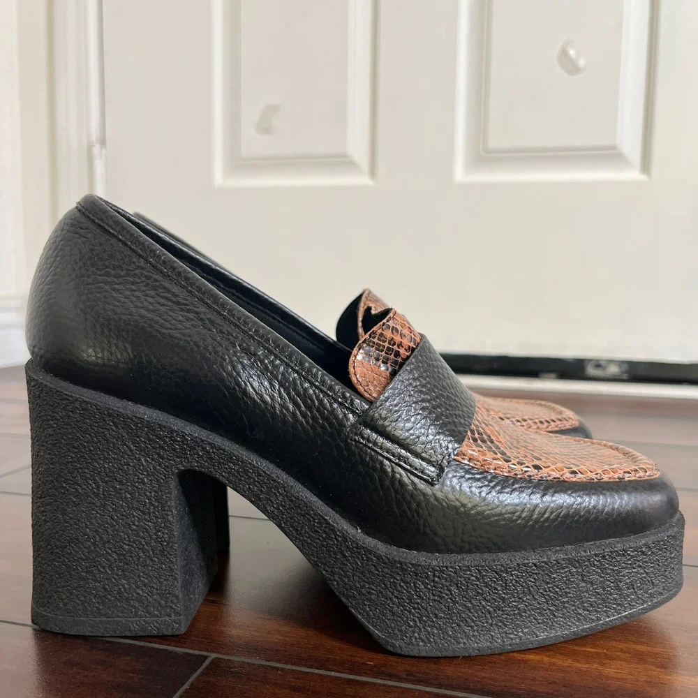 Intentionally Blank Dex Platform Heel Chunky Leather‎ size 39 Goth Grunge Mint